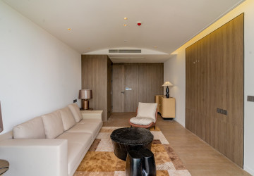 3 Bedroom Penthouse Serviced Apartment For Rent - Tonle Bassac, Phnom Penh thumbnail