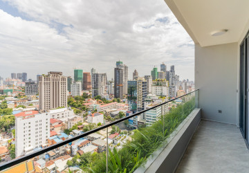 3 Bedroom Penthouse Serviced Apartment For Rent - Tonle Bassac, Phnom Penh thumbnail