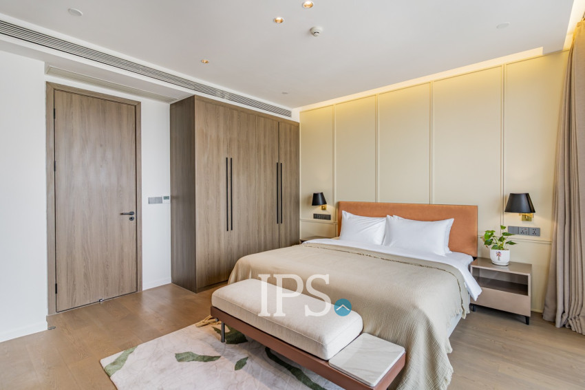 3 Bedroom Serviced Penthouse For Rent - Tonle Bassac, Phnom Penh