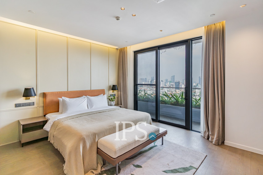 3 Bedroom Serviced Penthouse For Rent - Tonle Bassac, Phnom Penh