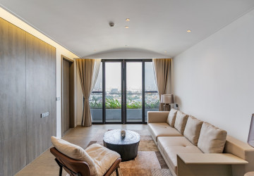 3 Bedroom Serviced Penthouse For Rent - Tonle Bassac, Phnom Penh thumbnail