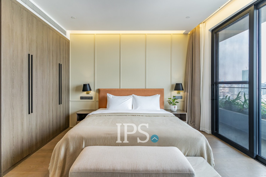 3 Bedroom Serviced Penthouse For Rent - Tonle Bassac, Phnom Penh