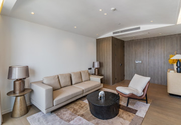 3 Bedroom Serviced Penthouse For Rent - Tonle Bassac, Phnom Penh thumbnail