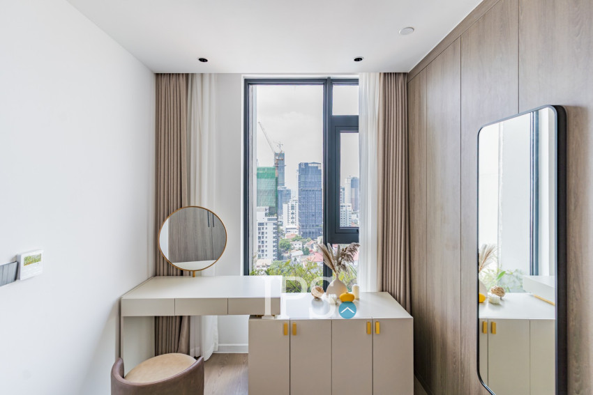 3 Bedroom Serviced Penthouse For Rent - Tonle Bassac, Phnom Penh