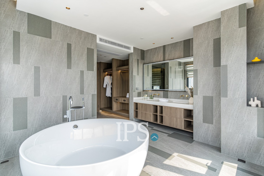 3 Bedroom Serviced Penthouse For Rent - Tonle Bassac, Phnom Penh