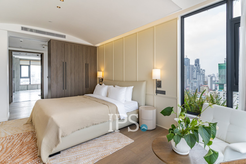 3 Bedroom Serviced Penthouse For Rent - Tonle Bassac, Phnom Penh