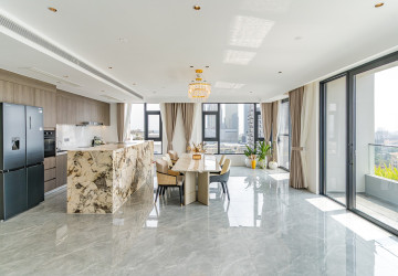 3 Bedroom Serviced Penthouse For Rent - Tonle Bassac, Phnom Penh thumbnail