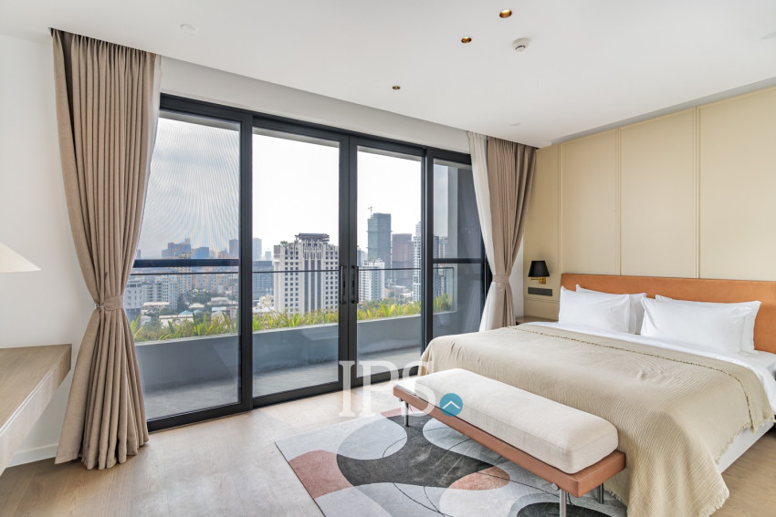 3 Bedroom Serviced Penthouse For Rent - Tonle Bassac, Phnom Penh