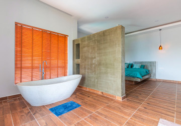 4 Bedroom Villa For Rent - Chreav, Siem Reap thumbnail
