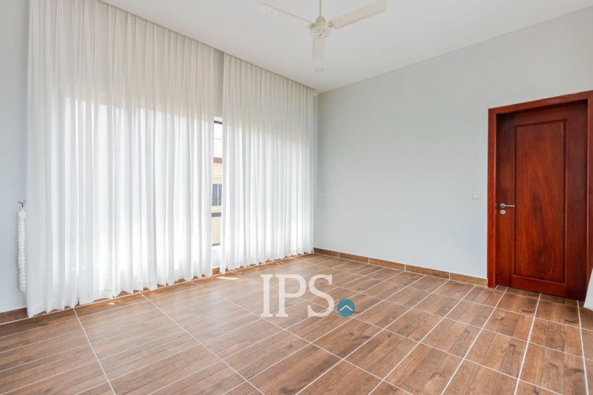 4 Bedroom Villa For Rent - Chreav, Siem Reap