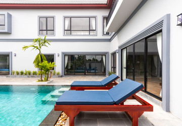 4 Bedroom Villa For Rent - Chreav, Siem Reap thumbnail