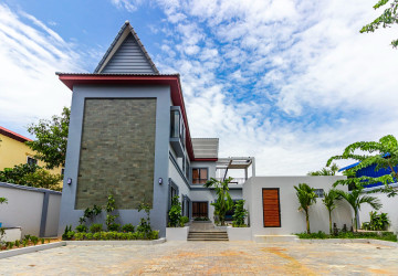 4 Bedroom Villa For Rent - Chreav, Siem Reap thumbnail
