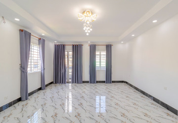 6 Bedroom House For Rent - Svay Dangkum, Siem Reap thumbnail