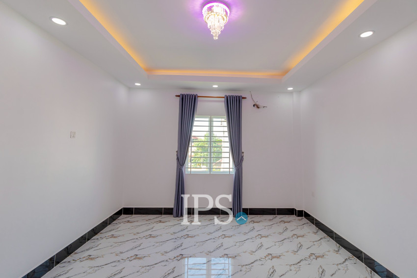6 Bedroom House For Rent - Svay Dangkum, Siem Reap