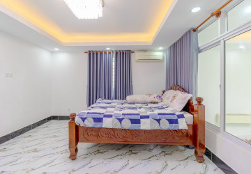 6 Bedroom House For Rent - Svay Dangkum, Siem Reap thumbnail