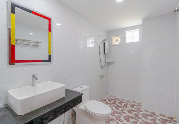 6 Bedroom House For Rent - Svay Dangkum, Siem Reap thumbnail
