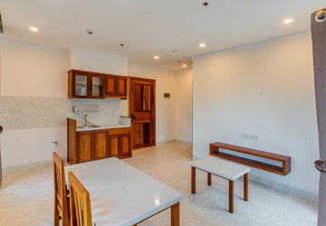 1 Bedroom Serviced Apartment For Rent - Toul Svay Prey 1, Phnom Penh thumbnail