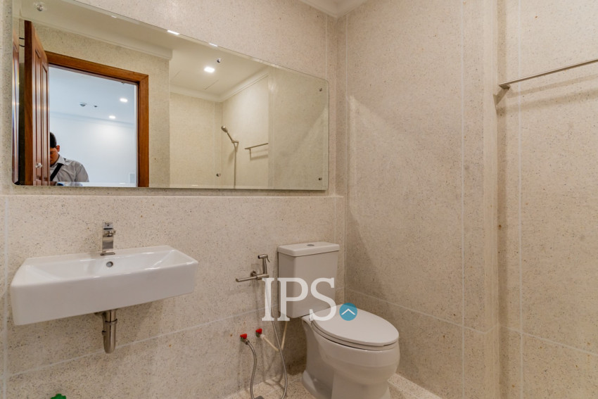 1 Bedroom Serviced Apartment For Rent - Toul Svay Prey 1, Phnom Penh