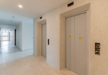 1 Bedroom Serviced Apartment For Rent - Toul Svay Prey 1, Phnom Penh thumbnail