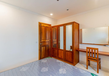 1 Bedroom Serviced Apartment For Rent - Toul Svay Prey 1, Phnom Penh thumbnail