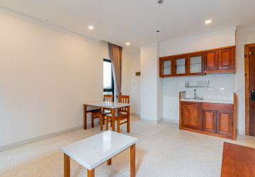 1 Bedroom Serviced Apartment For Rent - Toul Svay Prey 1, Phnom Penh thumbnail