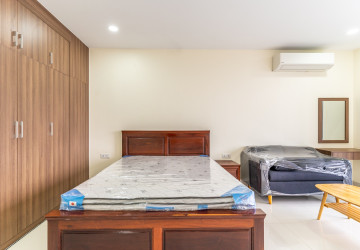 48 Sqm Studio Serviced Apartment For Rent - Tuek Thla, Phnom Penh thumbnail