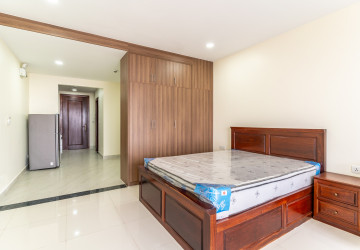 48 Sqm Studio Serviced Apartment For Rent - Tuek Thla, Phnom Penh thumbnail