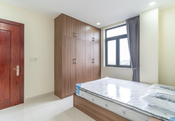 1 Bedroom Serviced Apartment For Rent - Tuek Thla, Phnom Penh thumbnail