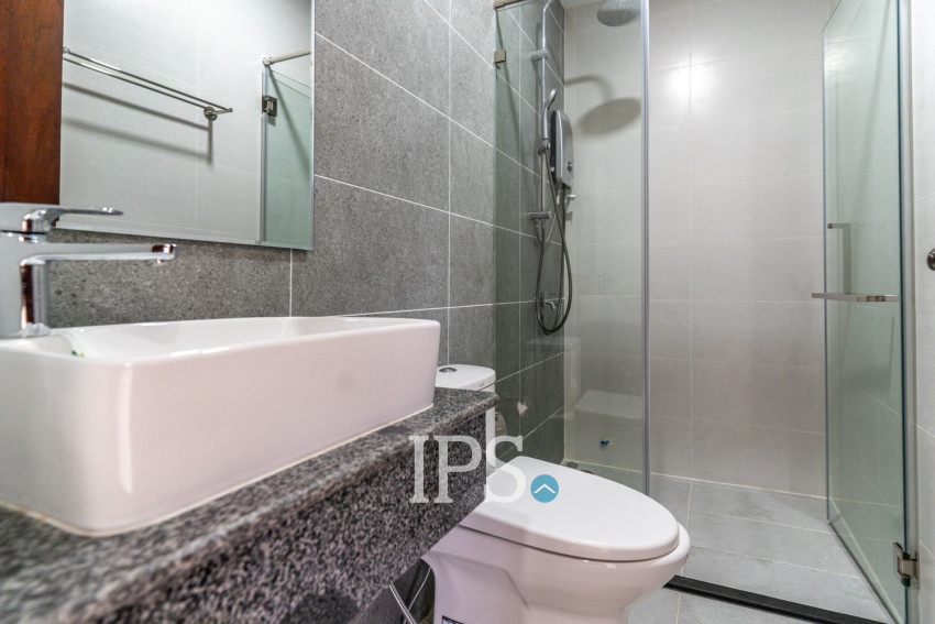 2 Bedroom Serviced Apartment For Rent - Tuek Thla, Phnom Penh