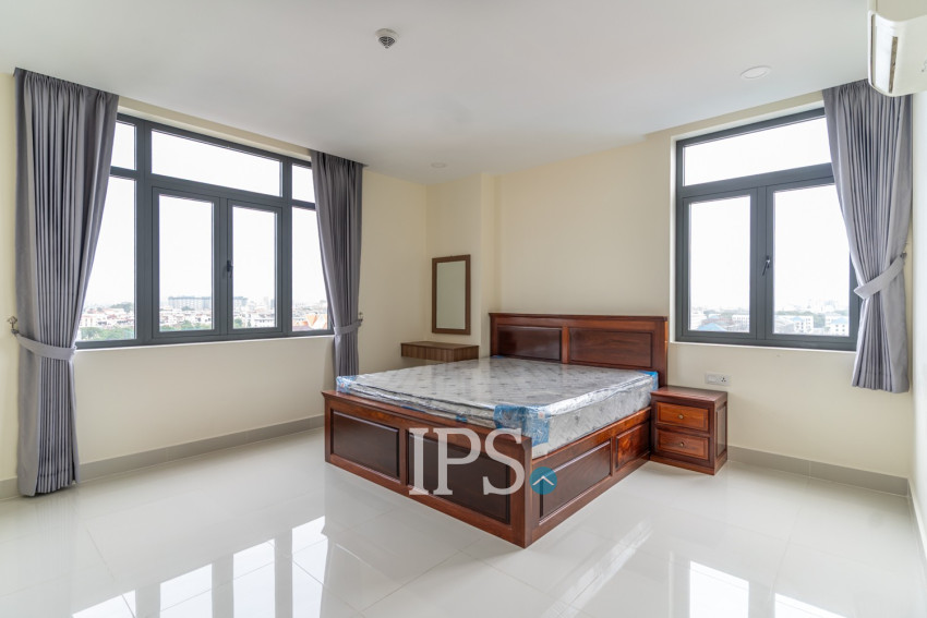 2 Bedroom Serviced Apartment For Rent - Tuek Thla, Phnom Penh