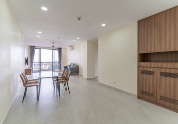 2 Bedroom Serviced Apartment For Rent - Tuek Thla, Phnom Penh thumbnail