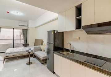 35 Sqm Studio Condo For Rent - Le Conde, BKK1, Phnom Penh thumbnail