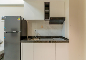 35 Sqm Studio Condo For Rent - Le Conde, BKK1, Phnom Penh thumbnail