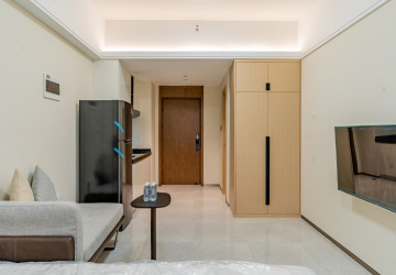 35 Sqm Studio Condo For Rent - Le Conde, BKK1, Phnom Penh thumbnail
