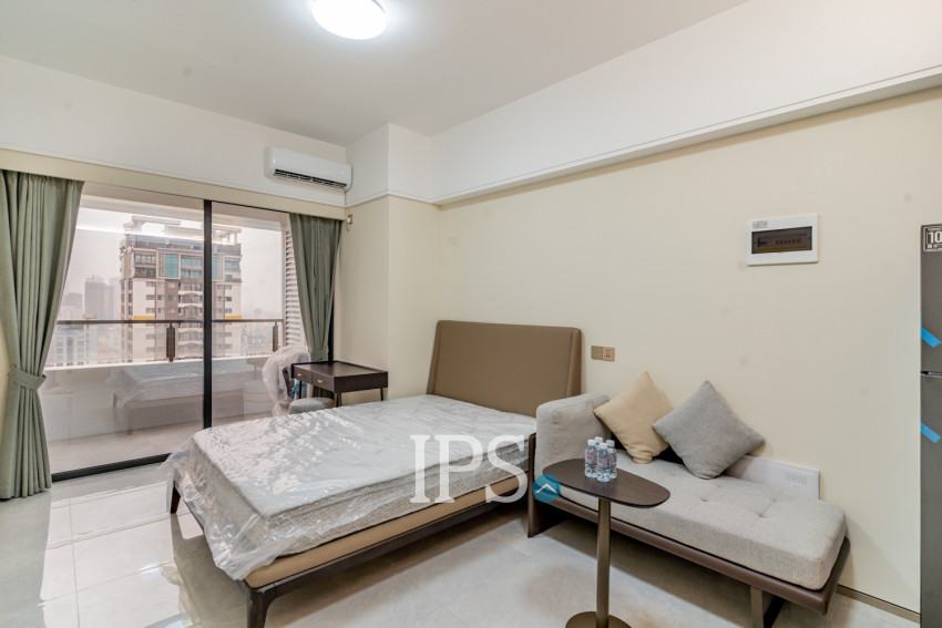35 Sqm Studio Condo For Rent - Le Conde, BKK1, Phnom Penh
