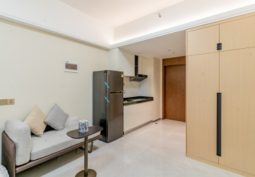 35 Sqm Studio Condo For Rent - Le Conde, BKK1, Phnom Penh thumbnail