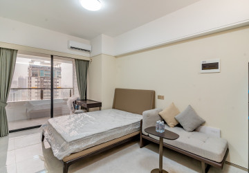 35 Sqm Studio Condo For Rent - Le Conde, BKK1, Phnom Penh thumbnail