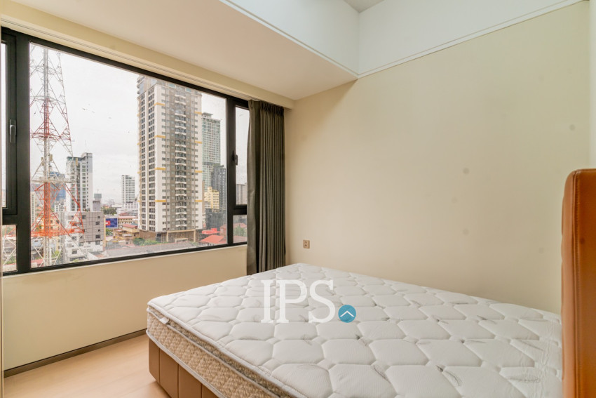 3 Bedroom Condo For Rent - Le Conde, BKK1, Phnom Penh