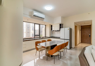 3 Bedroom Condo For Rent - Le Conde, BKK1, Phnom Penh thumbnail