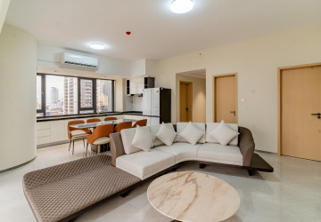 3 Bedroom Condo For Rent - Le Conde, BKK1, Phnom Penh thumbnail