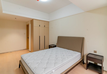 3 Bedroom Condo For Rent - Le Conde, BKK1, Phnom Penh thumbnail