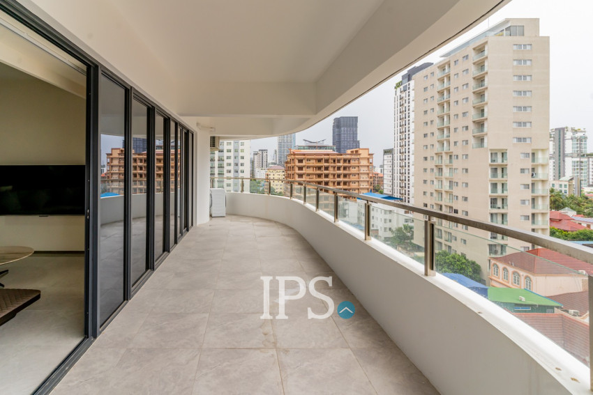 3 Bedroom Condo For Rent - Le Conde, BKK1, Phnom Penh