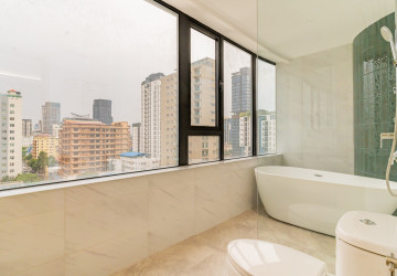 3 Bedroom Condo For Rent - Le Conde, BKK1, Phnom Penh thumbnail