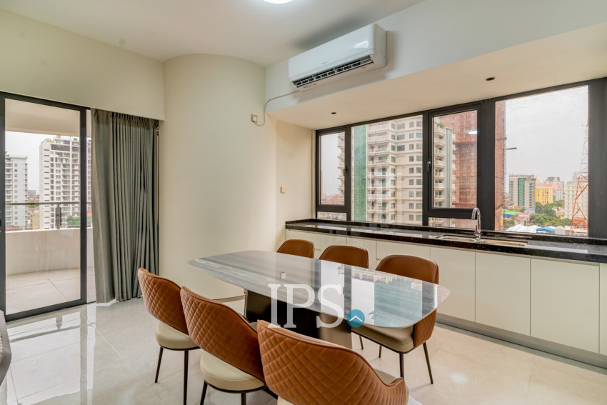 3 Bedroom Condo For Rent - Le Conde, BKK1, Phnom Penh