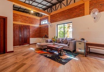 4 Bedroom House For Sale - Svay Dangkum, Siem Reap thumbnail