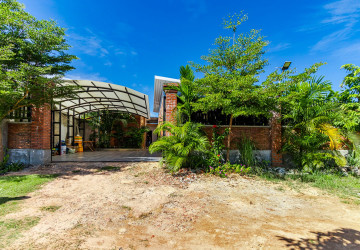 4 Bedroom House For Sale - Svay Dangkum, Siem Reap thumbnail