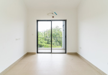 4 Bedroom  Townhouse For Sale in Veal Sbov, Phnom Penh thumbnail