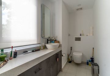 4 Bedroom  Townhouse For Sale in Veal Sbov, Phnom Penh thumbnail