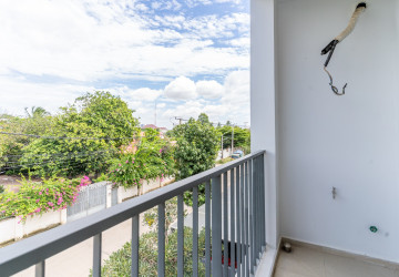 4 Bedroom  Townhouse For Sale in Veal Sbov, Phnom Penh thumbnail
