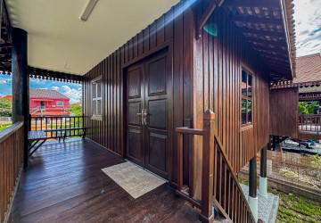1 Bedroom Wooden House For Rent - Sala Kamreuk, Siem Reap thumbnail